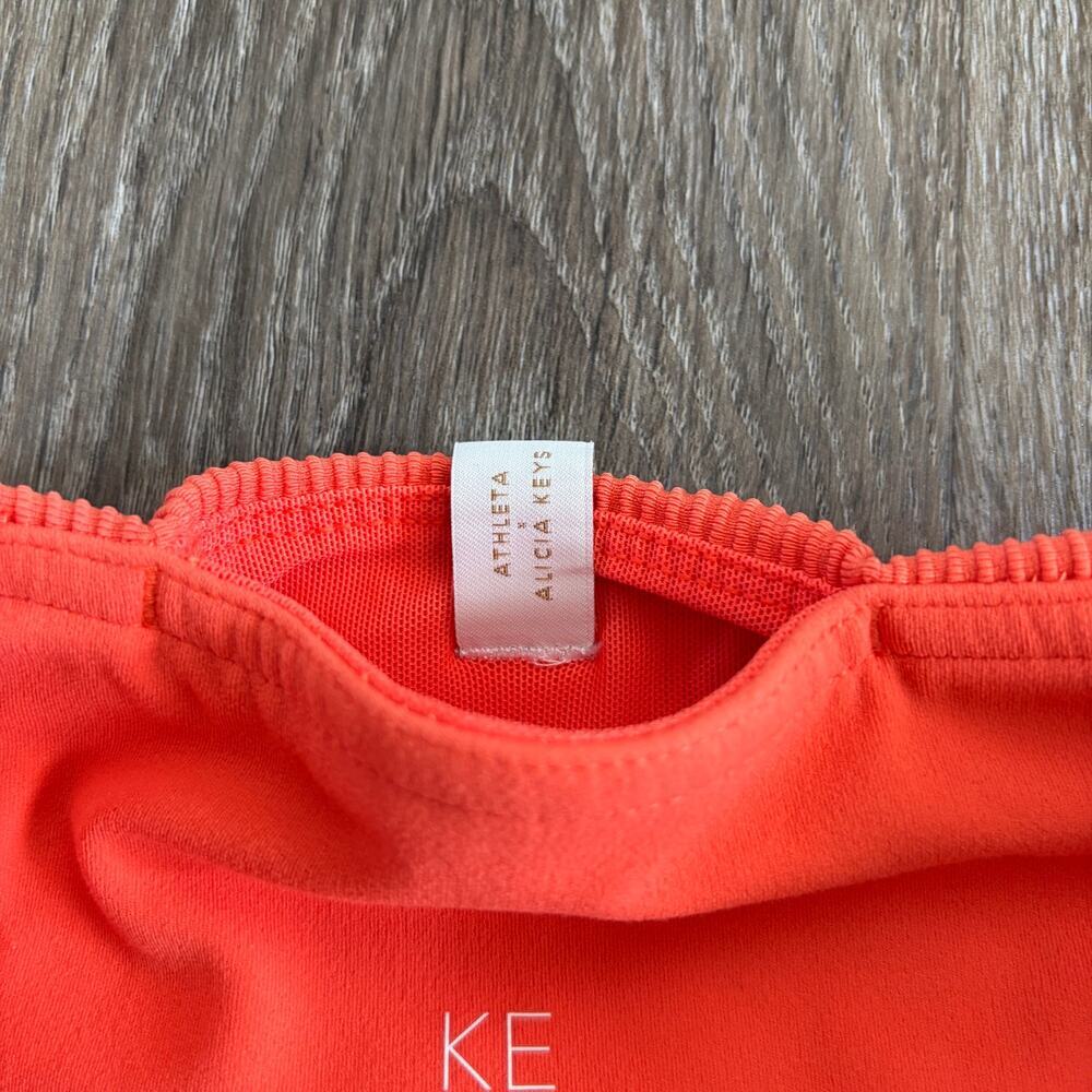 Athleta x Alicia Keys Keys Elation Rib 9” Bike Short Coral - Size: Large - Picture 6 of 7